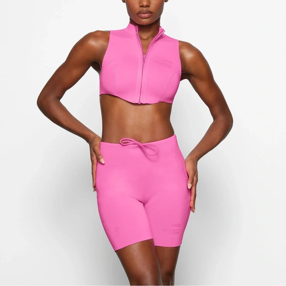 💖SKIMS SWIM SPORT MID THIGH BIKINI BOTTOMS SHORTS IN TAFFY XS M